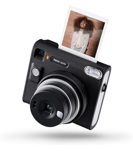 Amazon | Fujifilm Instax SQUARE SQ6 (Blush Gold) | インスタント